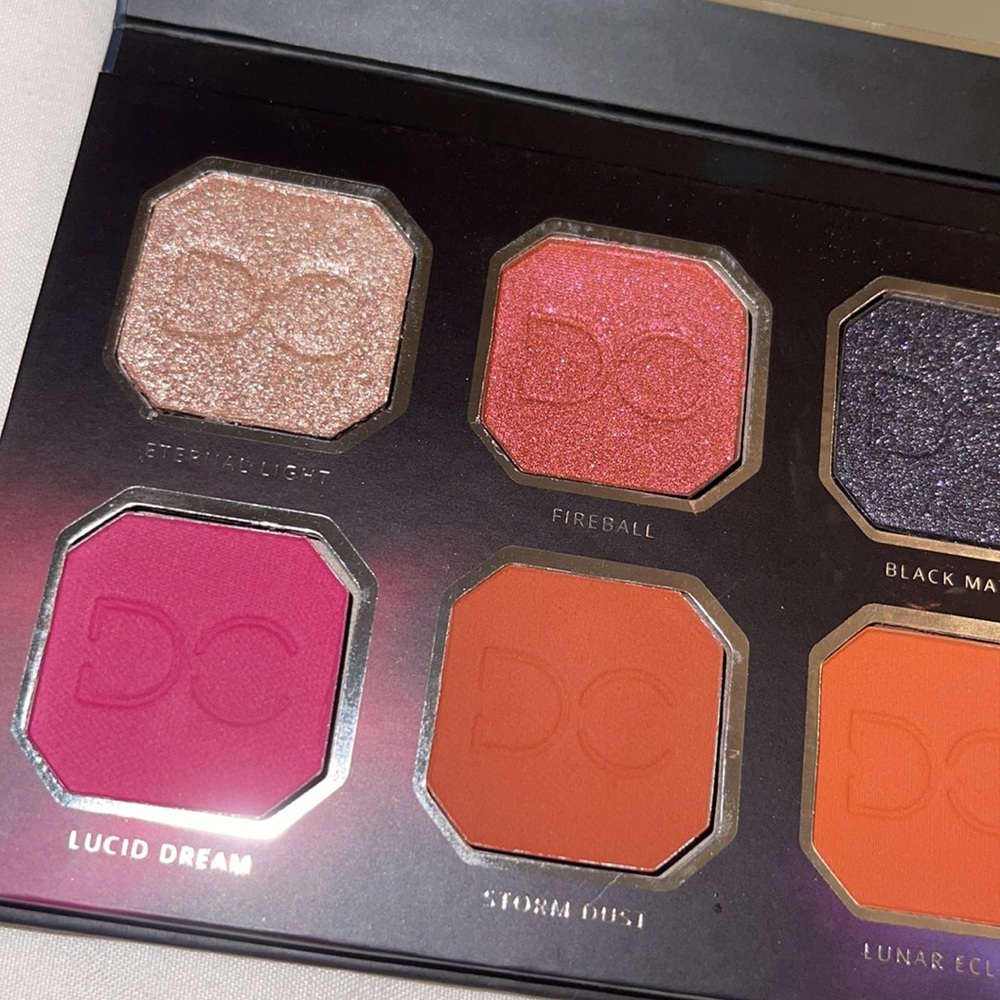 New Celestial Thunder Eyeshadow palette Highly pigmented & shimmery shades MUA